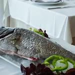 Restaurante Loureiro Szálloda *