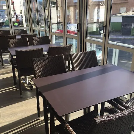 Отель Restaurante Loureiro Буэу