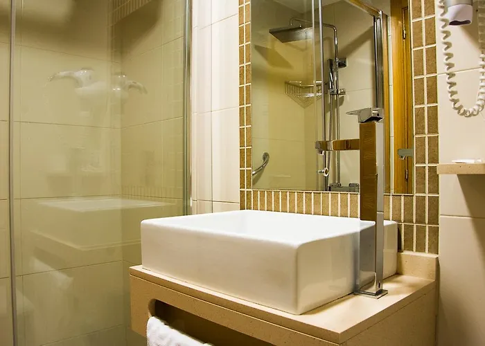 Restaurante Loureiro Hotel *